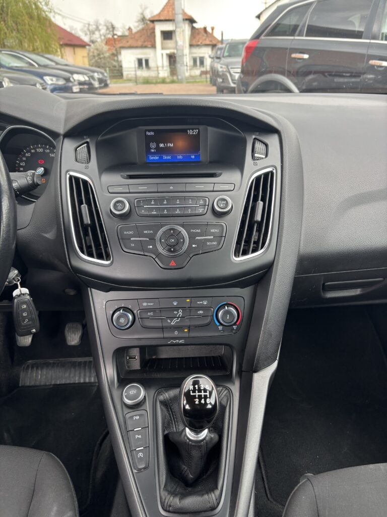 Ford Focus   1.5 Tdci,an 2015 – foto 6