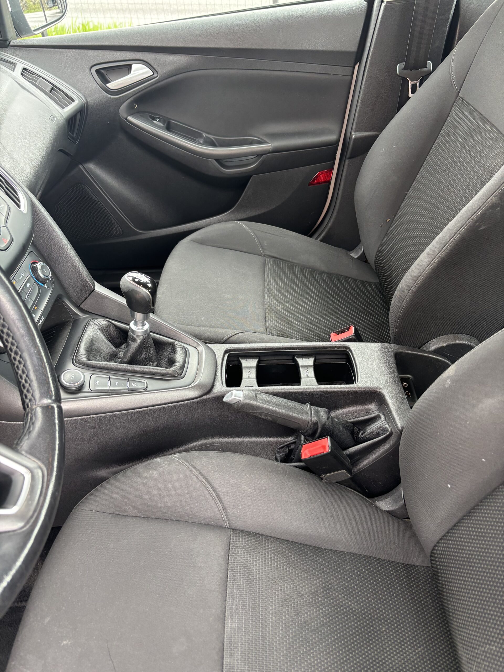 Ford Focus   1.5 Tdci,an 2015 – foto 8