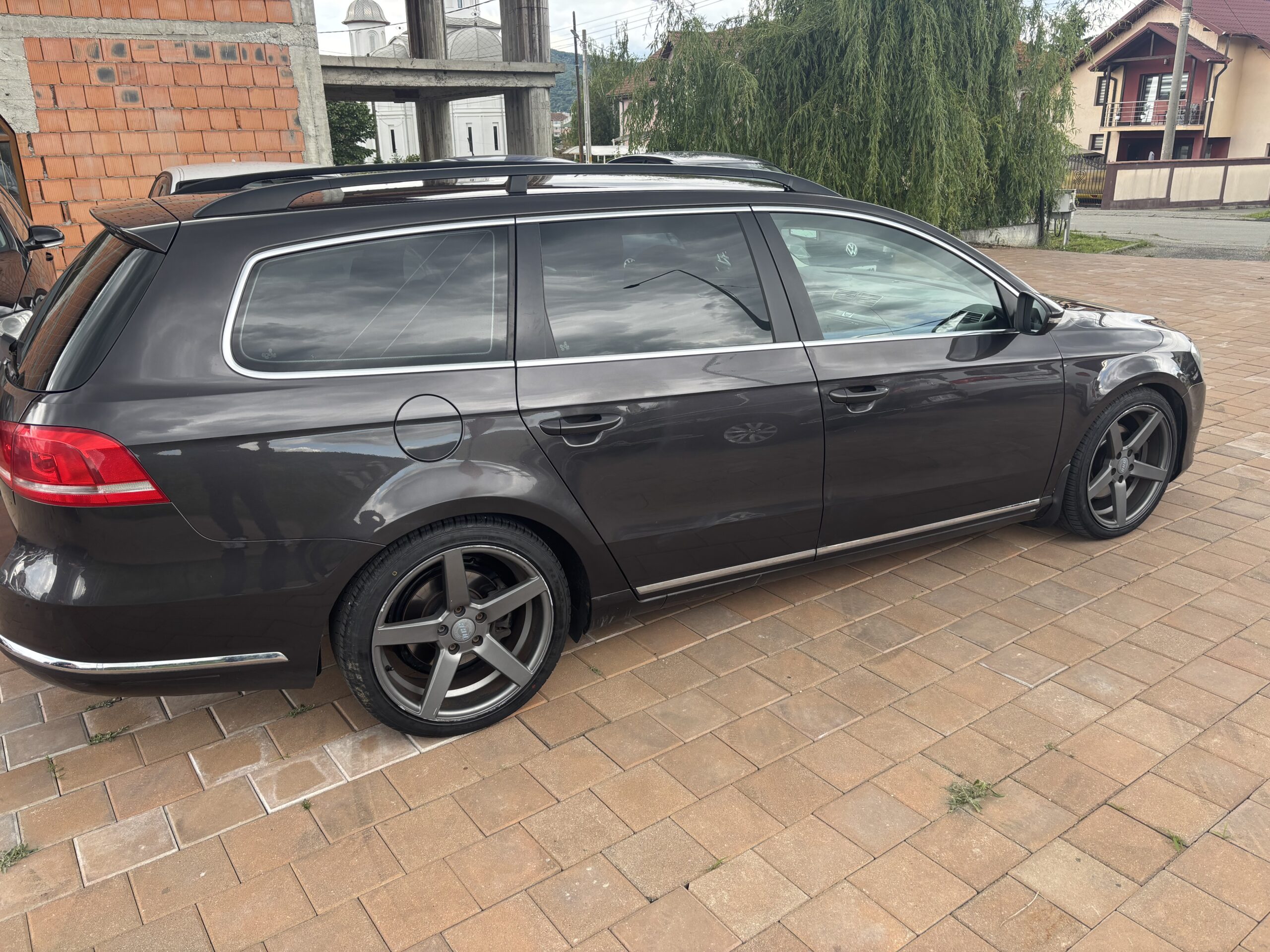 Vw Passat 1.6D,an 2011 – foto 6
