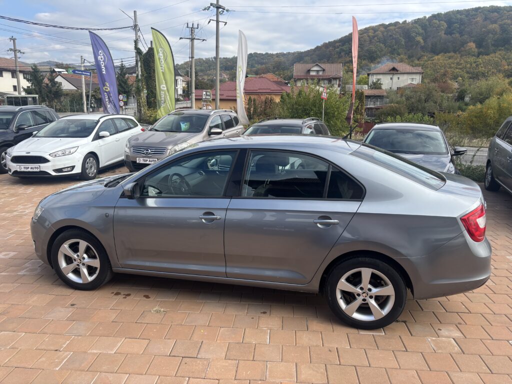 Skoda Rapid,1.6D,an 2012 – foto 5