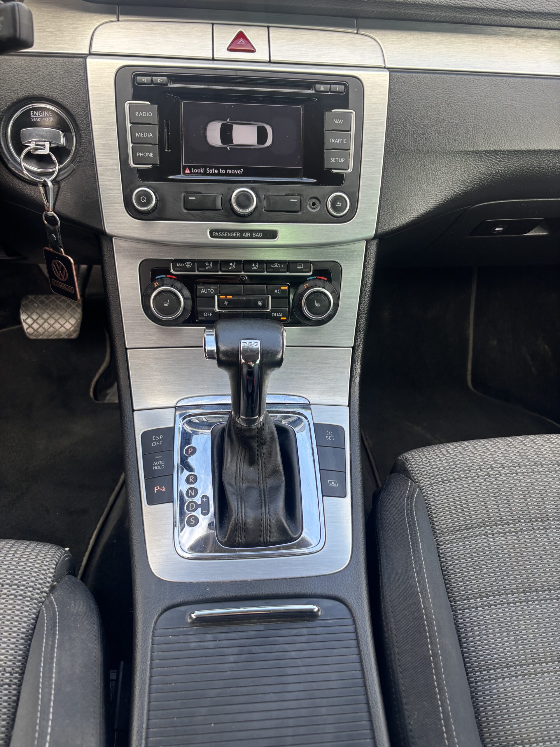 VW Passat CC,2.0 D,automată,an 2010 – foto 6