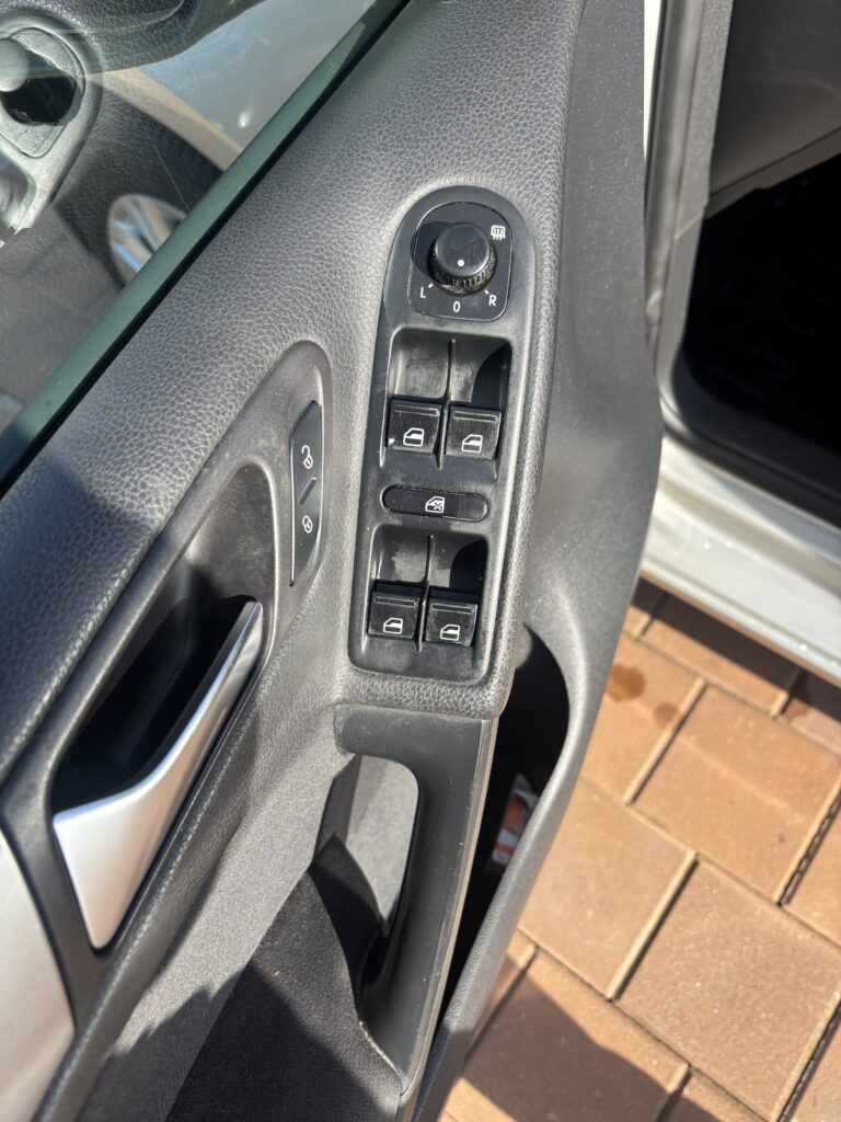 VW Golf 6,1.2 Benzină,an 2011 – foto 9