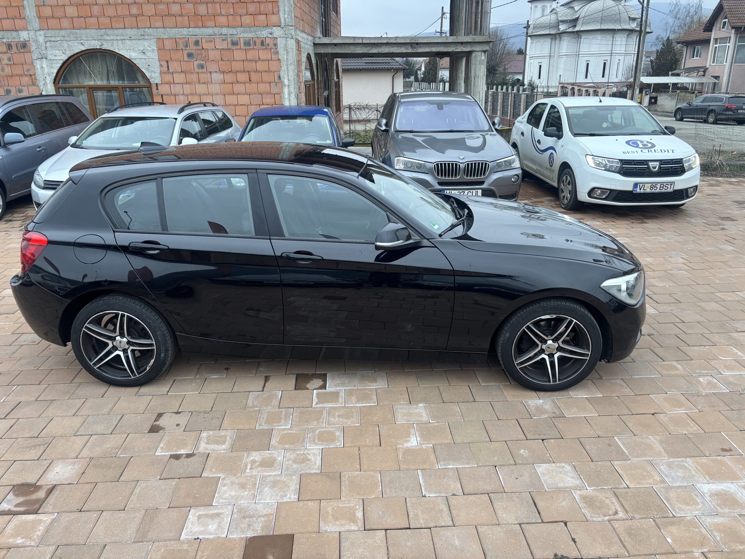 BMW SERIA 1 116 Benzină an 2012 – foto 6